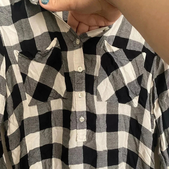 💥Lucky Brand Women Buffalo Plaid Buttons Down Top Black & White M - Picture 5 of 12
